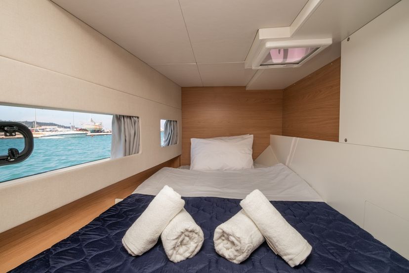 Catana CATSMART Skiouros II