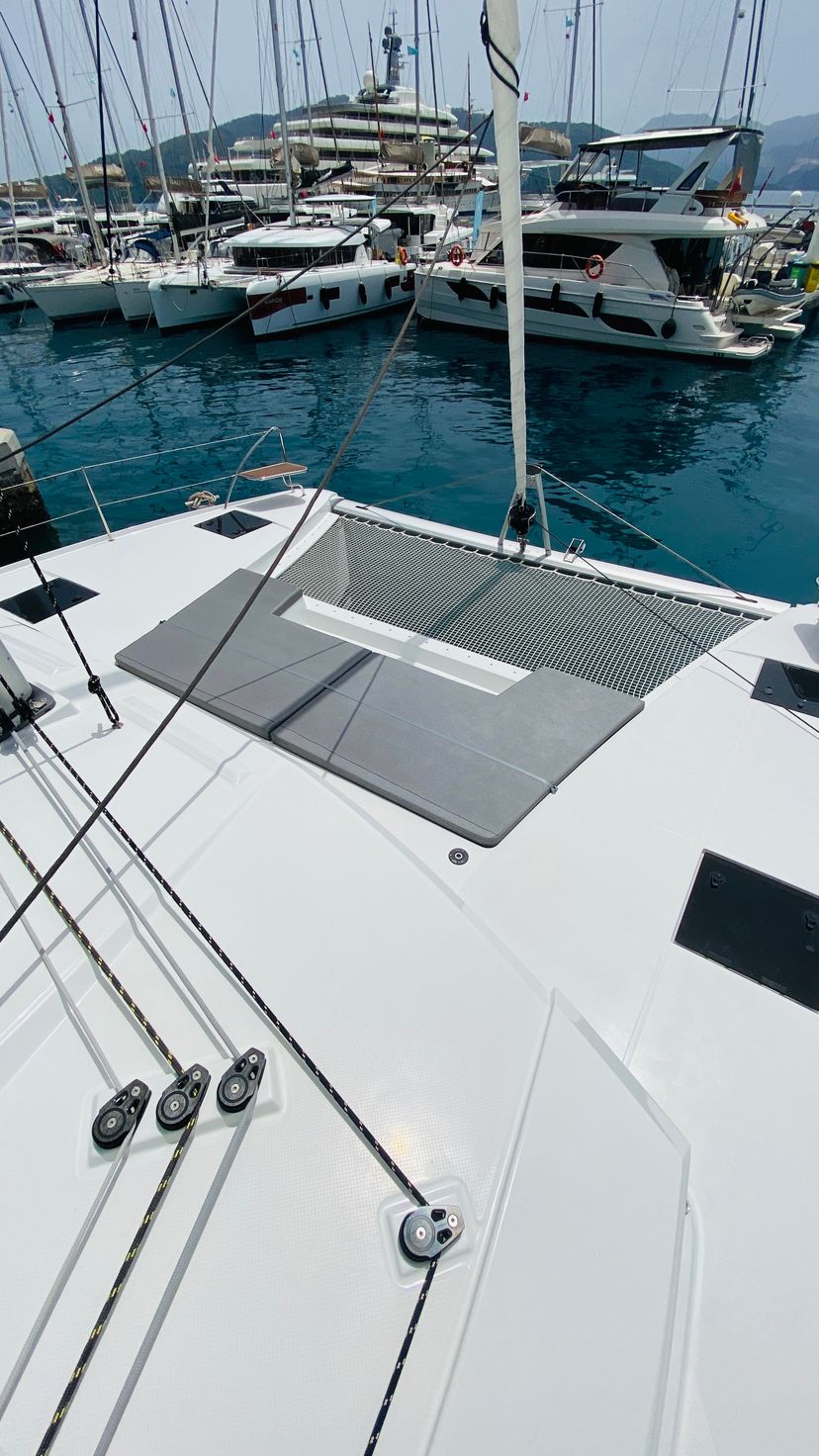 Fountaine Pajot 42 Sirius 1