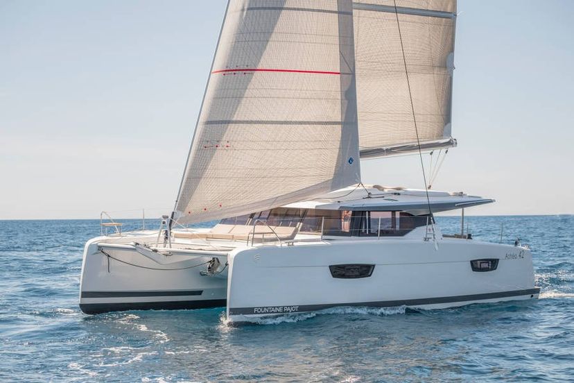 Fountaine Pajot 42 Capella 1