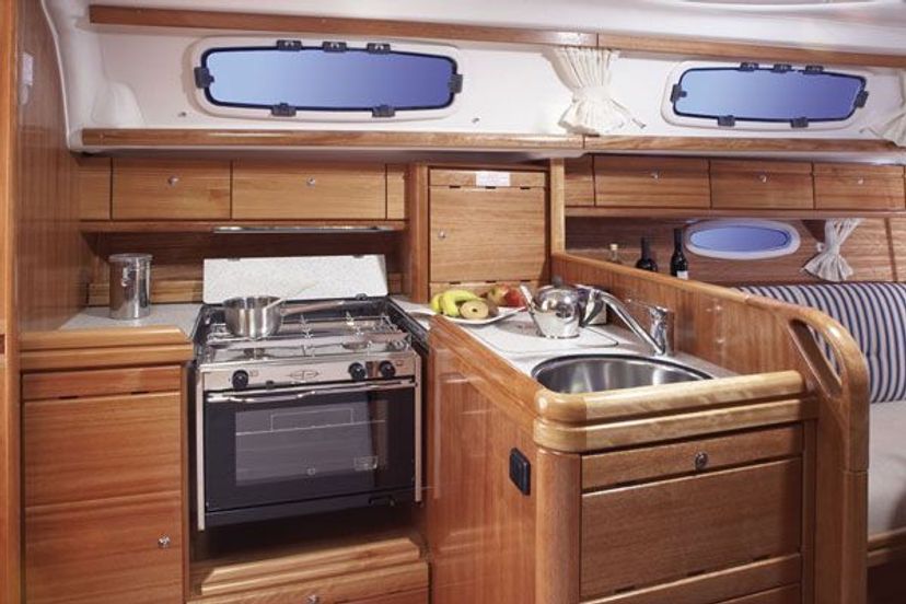 Bavaria Yachtbau 33 CRUISER Konstantinos