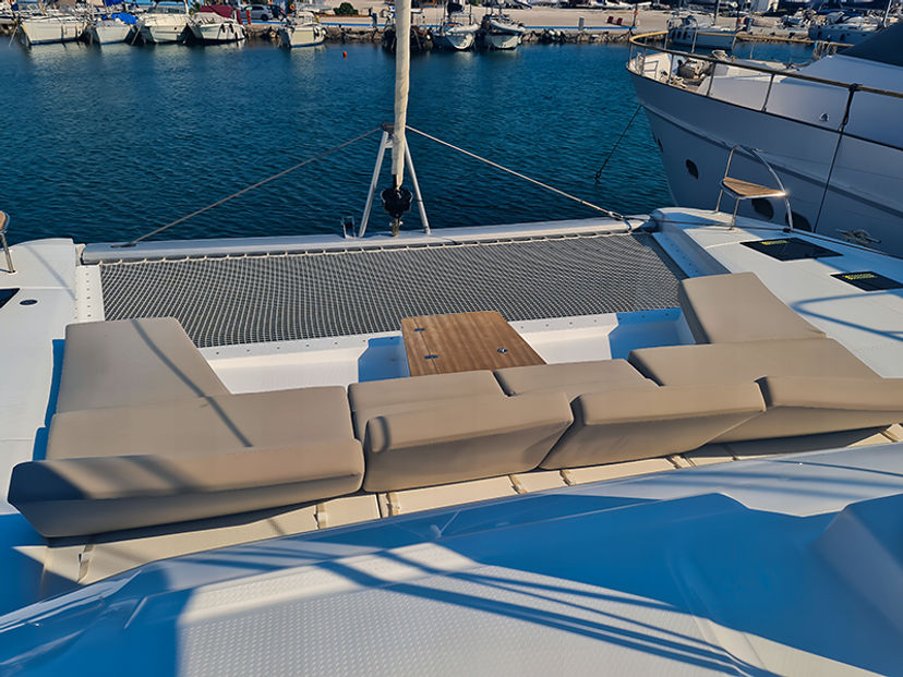 Fountaine Pajot 51 Breezer