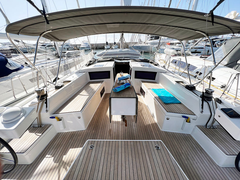 Dufour Yachts 470 Lewissa