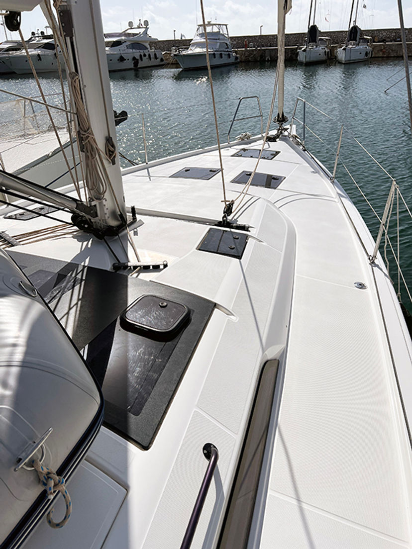 Dufour Yachts 470 Lewissa