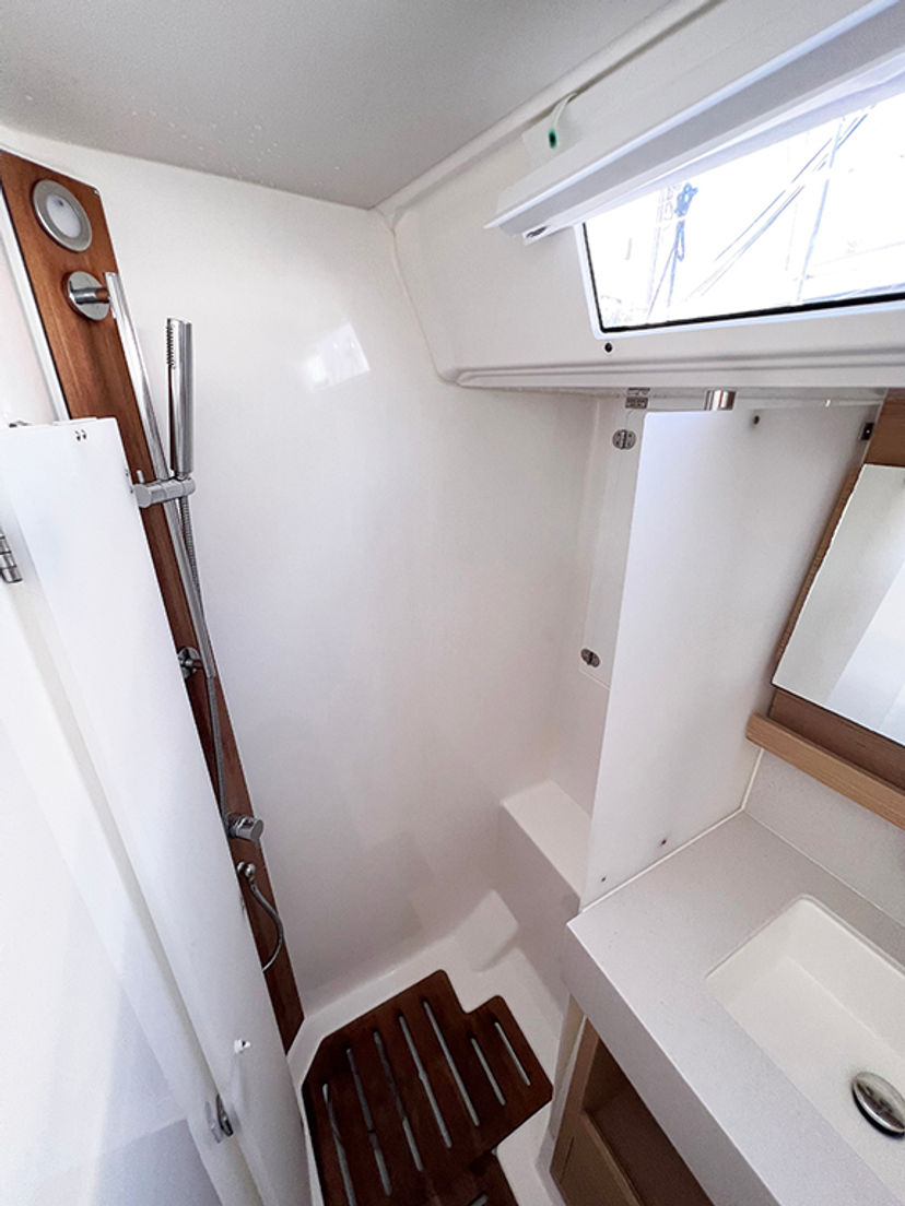 Dufour Yachts 470 Lewissa