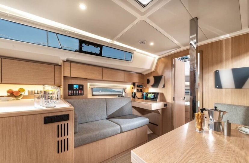 Bavaria Yachtbau C42 Summertime