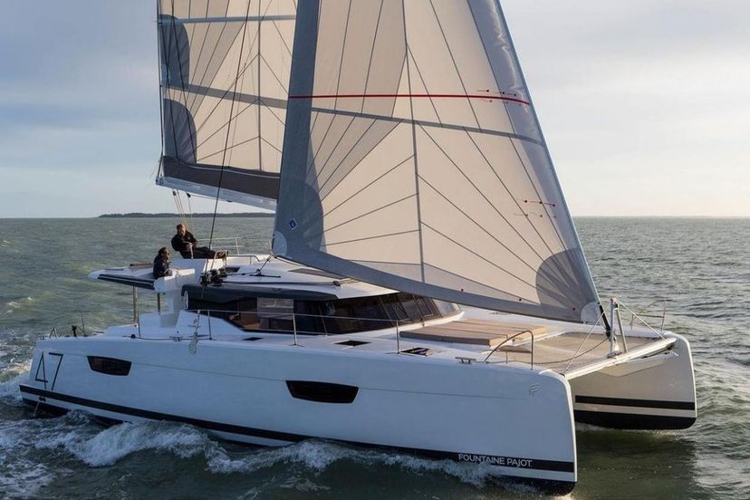 Fountaine Pajot 47 Red Rose