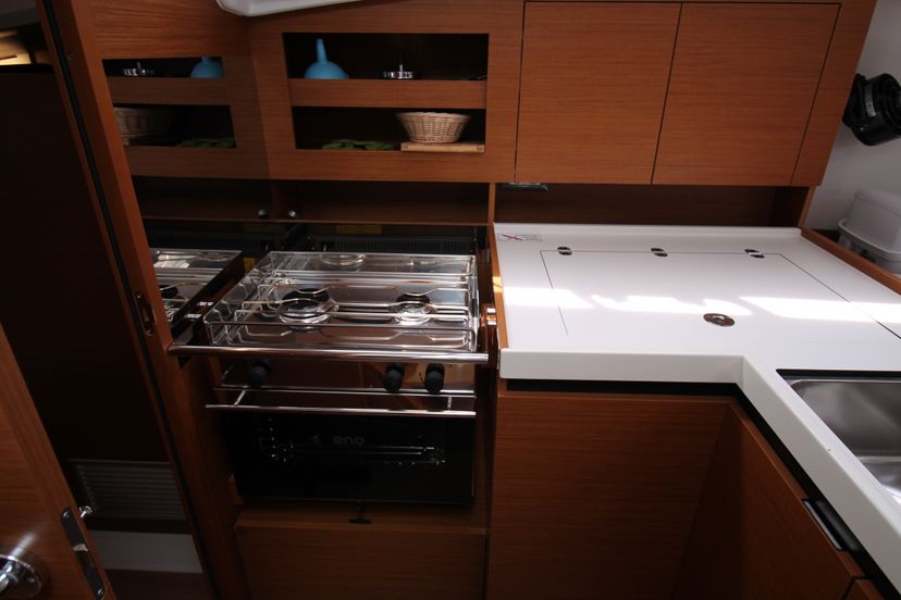 Jeanneau 38 Aurora