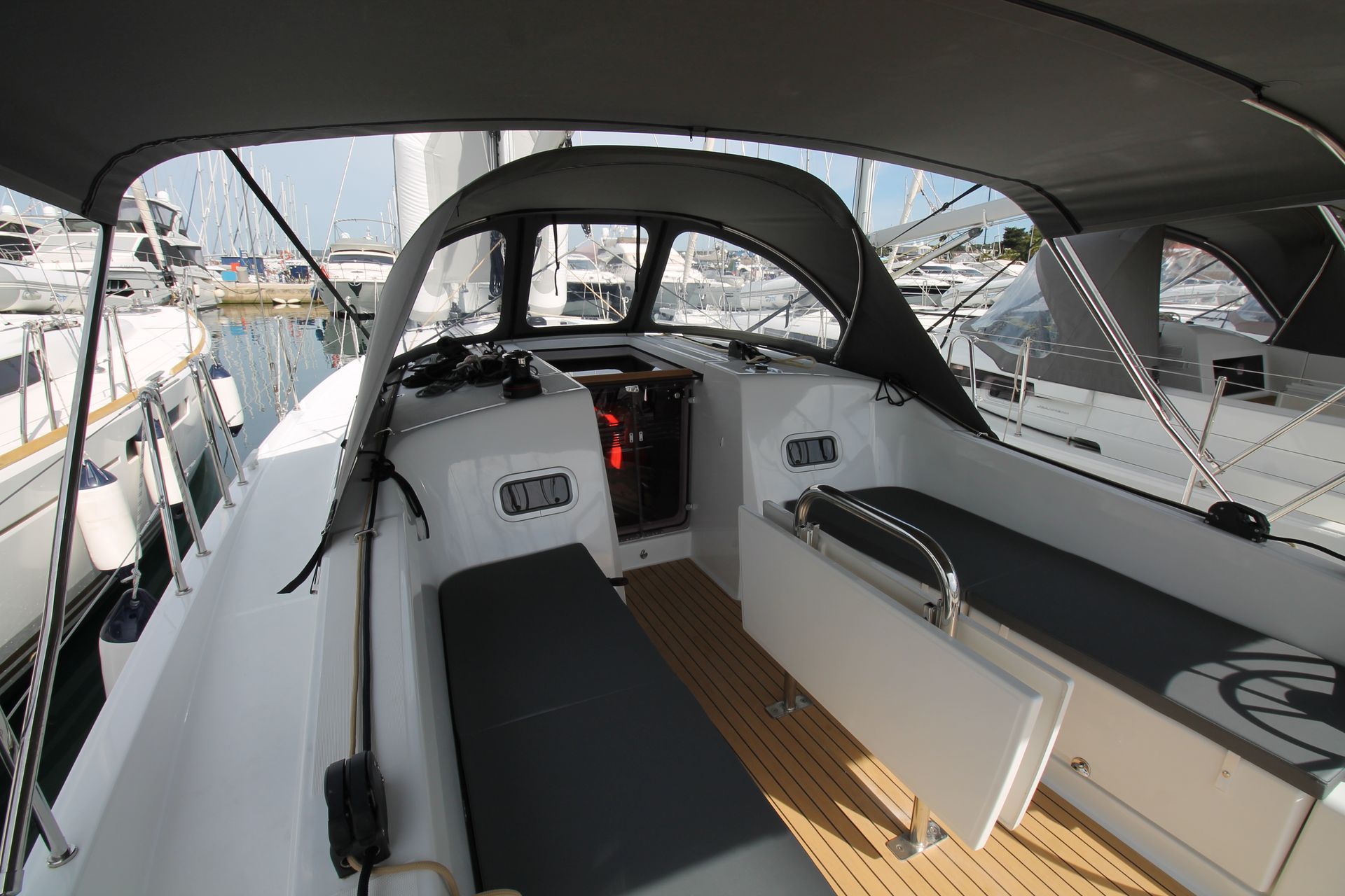 nausys-39391197-1093578-n.JPG