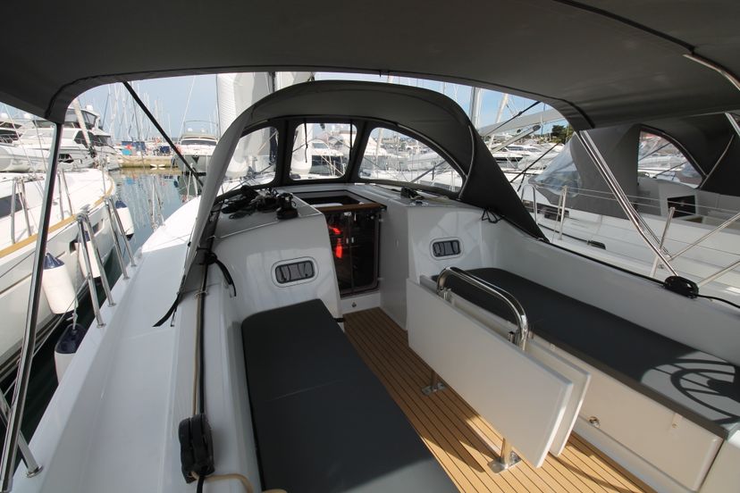 Jeanneau 38 Evita