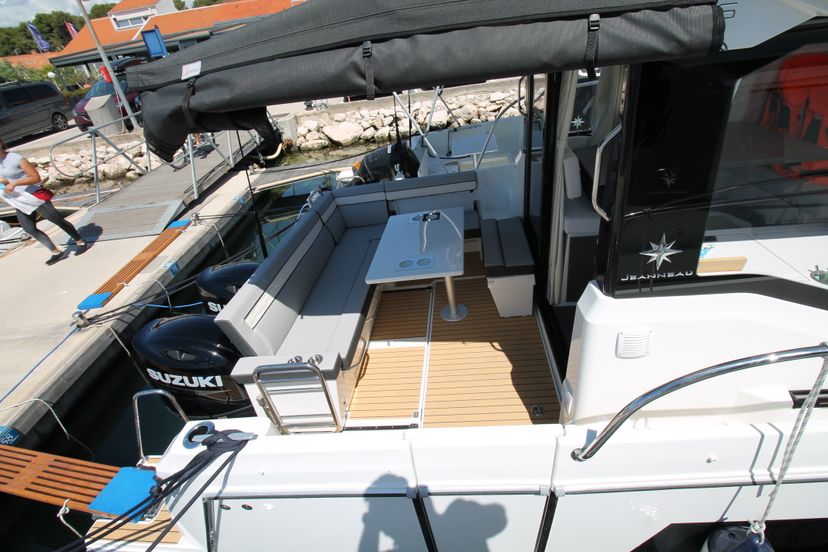 Jeanneau MERRY FISHER 895 Navis Amoris