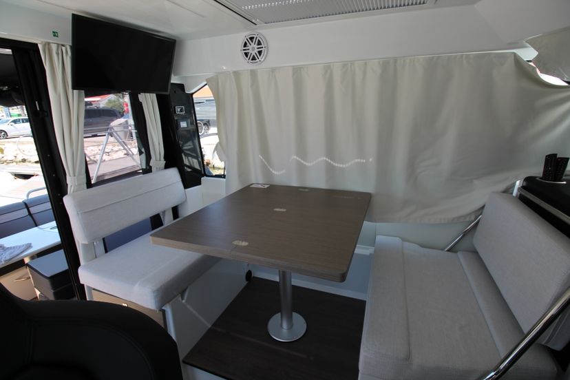 Jeanneau MERRY FISHER 895 Navis Amoris
