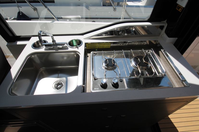 Jeanneau MERRY FISHER 895 Navis Amoris