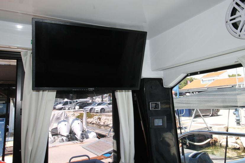 Jeanneau MERRY FISHER 895 Navis Amoris