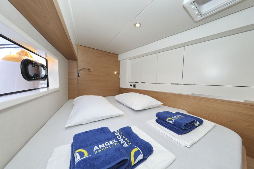 Catana 4.2 Mademoiselle