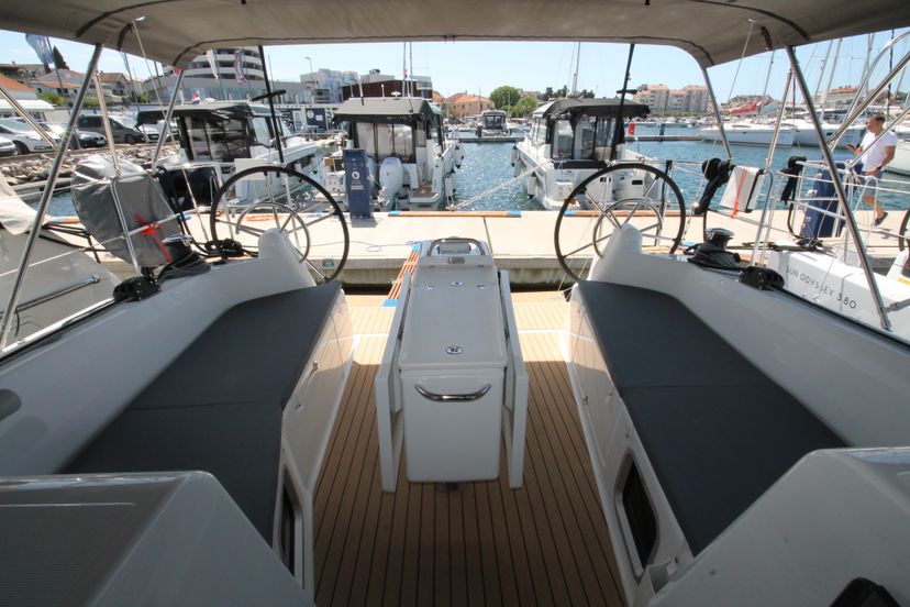 Jeanneau 410 Bona Res