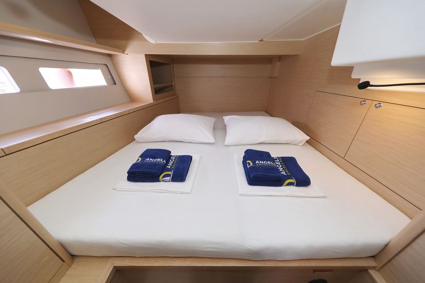 Dufour Yachts 53 Graceful Dancer