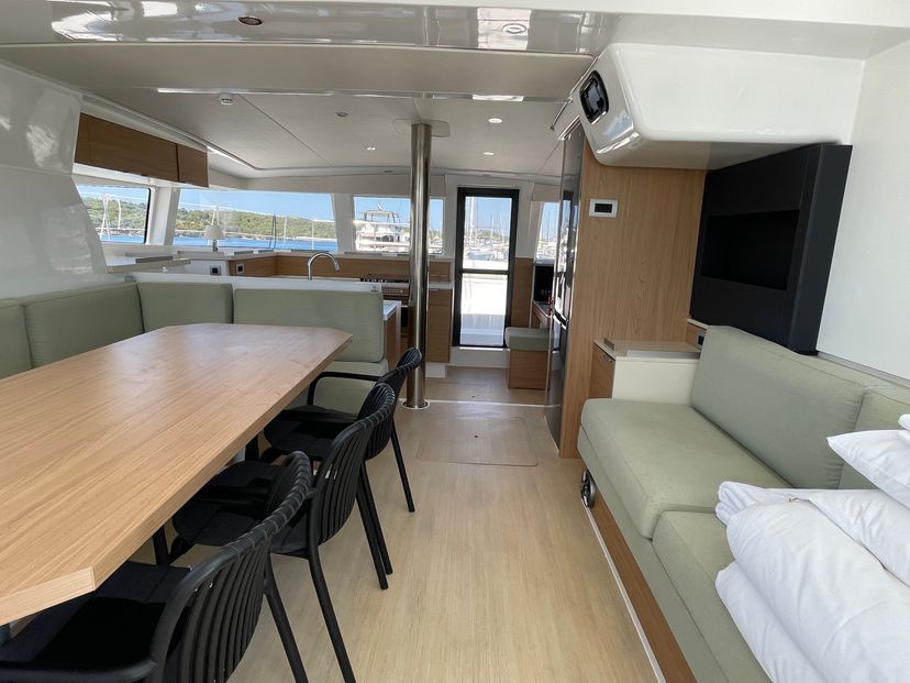 Catana 4.2 Jackpot