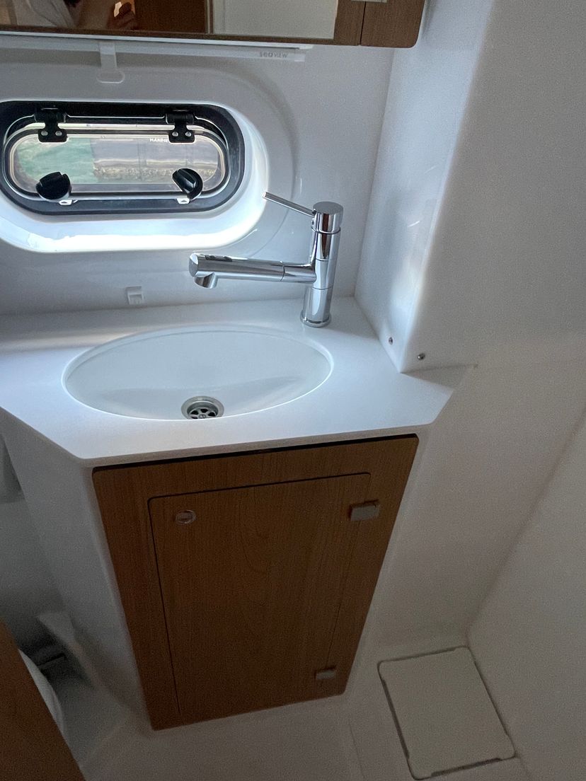 Catana 4.2 Jackpot