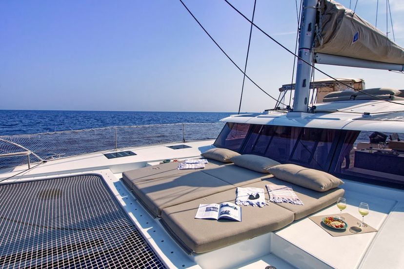 Fountaine Pajot 47 Helidoni