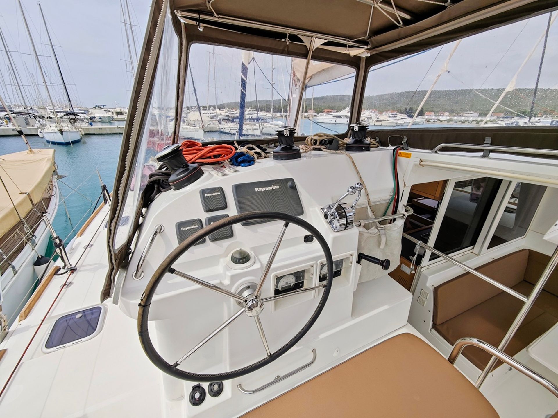 nausys-39757646-482152-n4.jpg