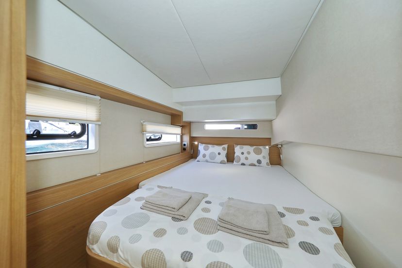 Catana 4.2 Ema