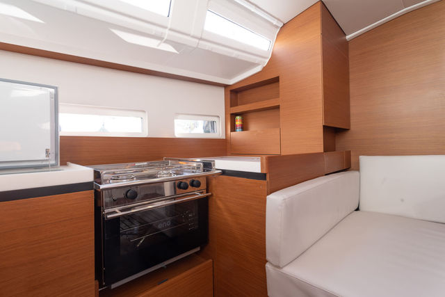 Jeanneau 410 Sea Pearl