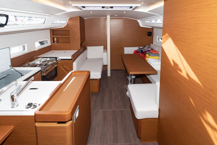 Jeanneau 410 Sea Pearl
