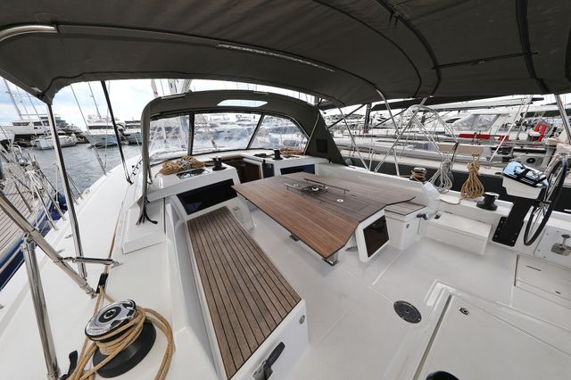 Dufour Yachts 47 Stressless