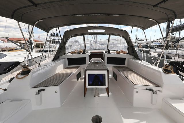 Dufour Yachts 47 Stressless