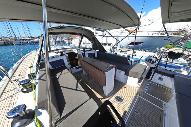 Dufour Yachts 44 Timeless