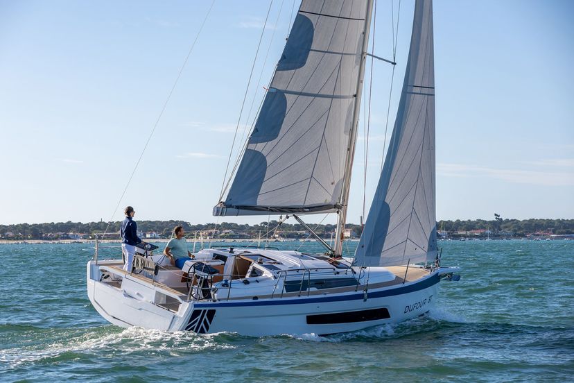 Dufour Yachts 37 First Laugh