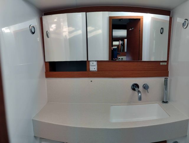 Dufour Yachts 47 PRESTIGE