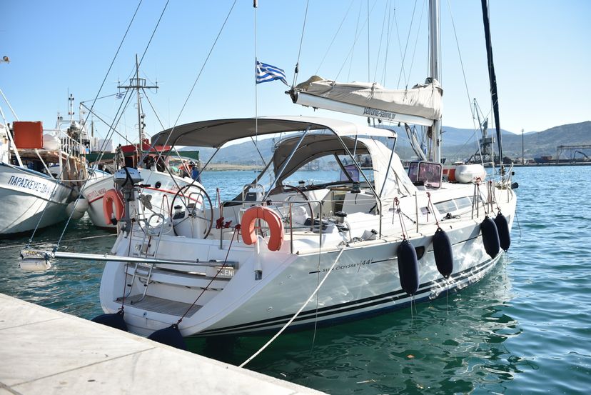 Jeanneau 44 Eleni
