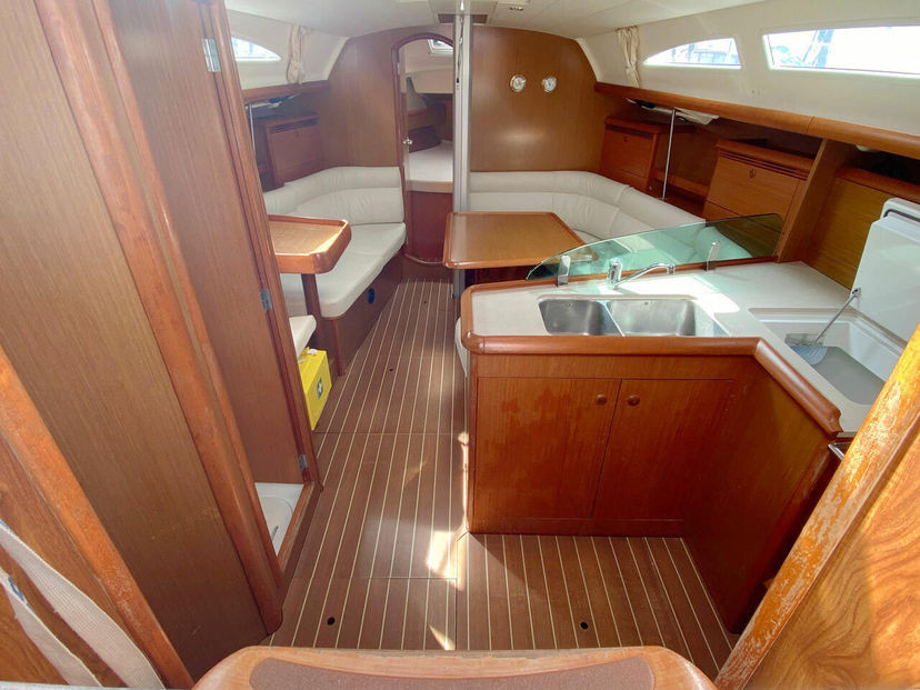 Jeanneau 37 Nivius