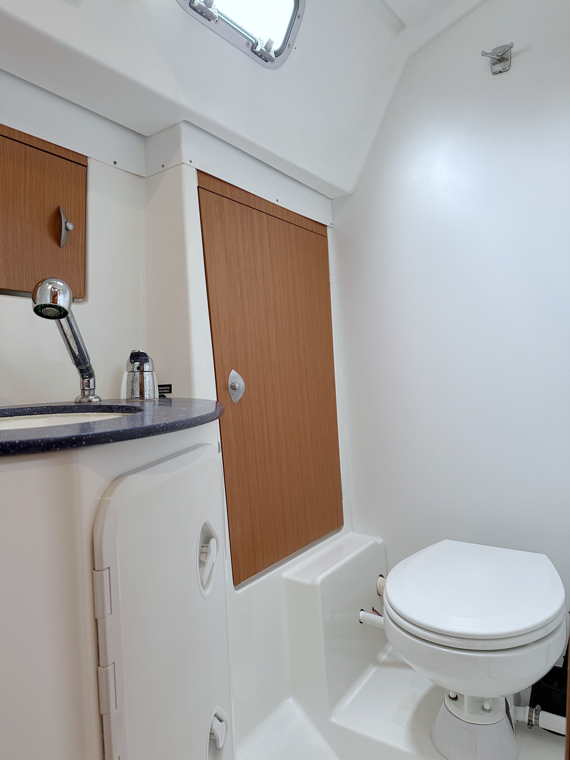 nausys-39956671-39941183-w2.jpg