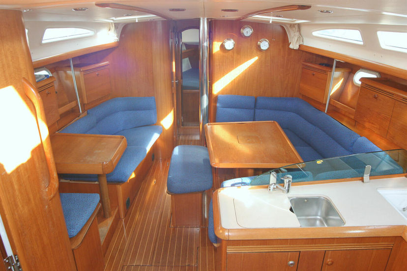 Jeanneau 43 Baltic Sun