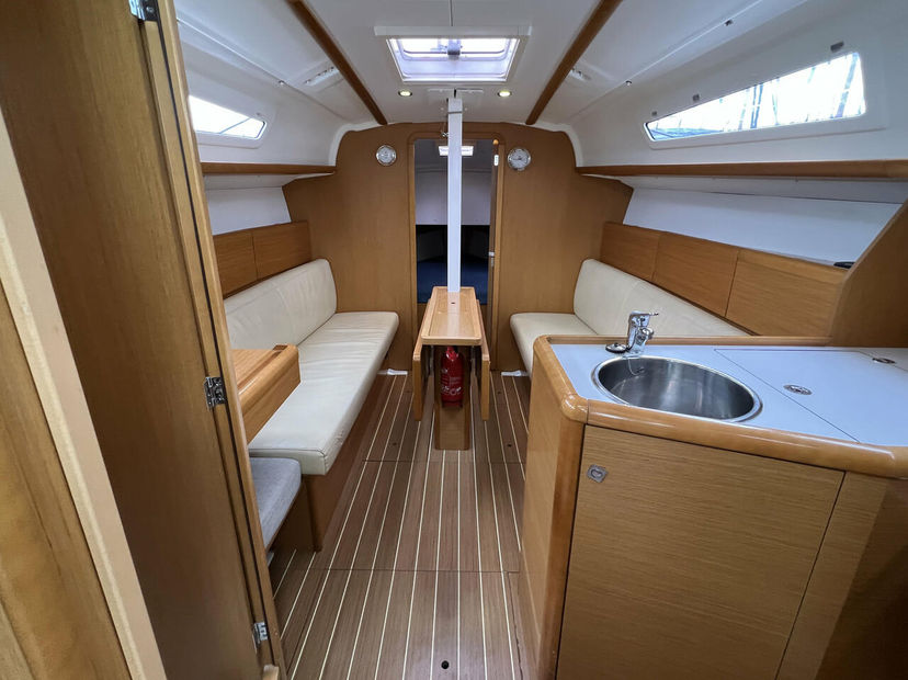 Jeanneau SUN ODYSSEY 30I Lightning