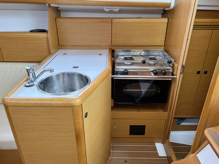 Jeanneau SUN ODYSSEY 30I Lightning