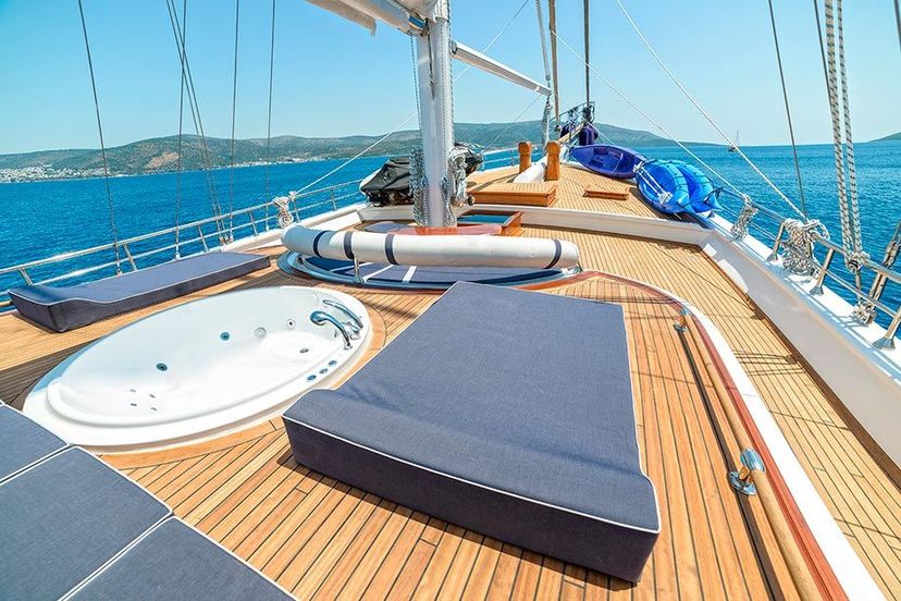 Custom Made Bella Mare