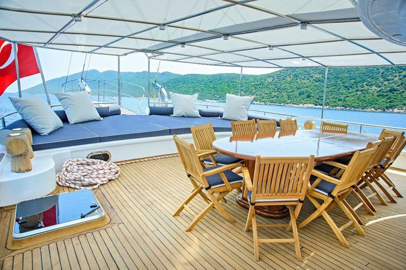 Custom Made Bella Mare