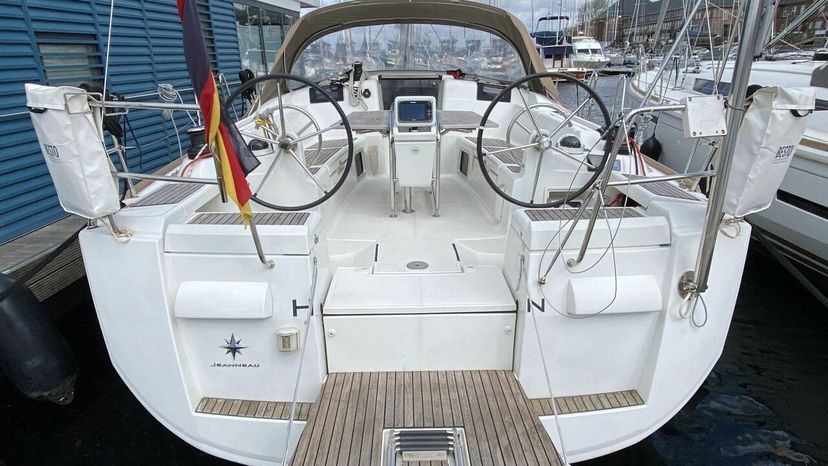 Jeanneau 40 Rocky