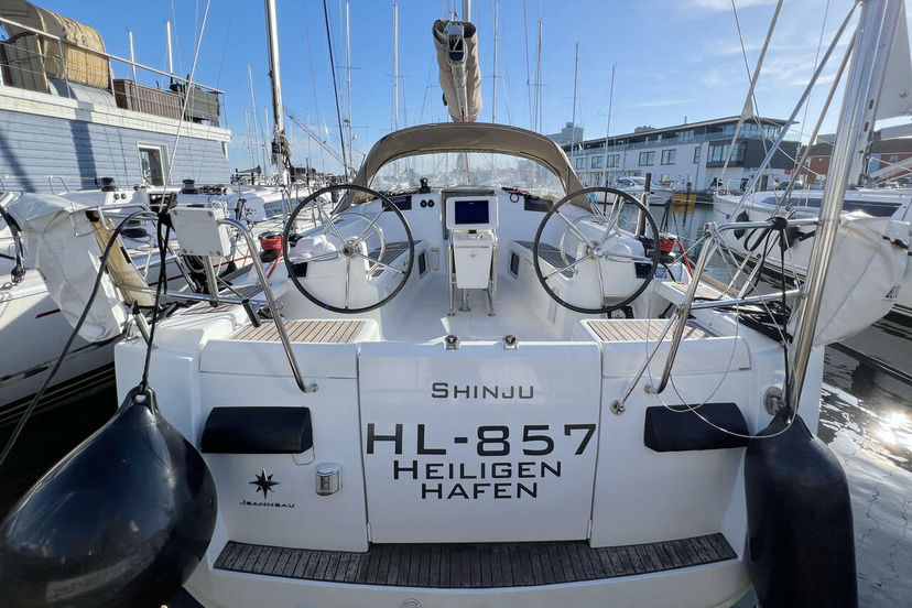 Jeanneau 40 Shinju
