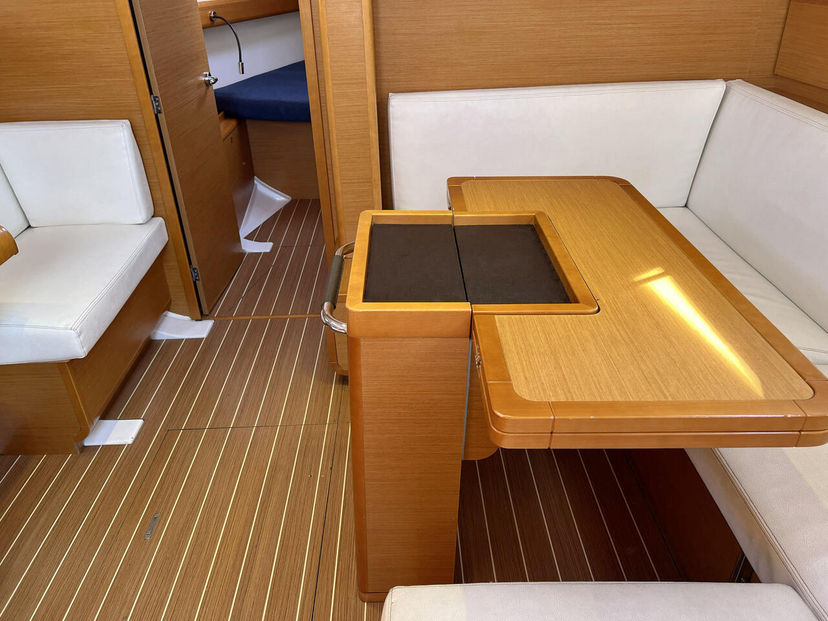 Jeanneau 40 Shinju