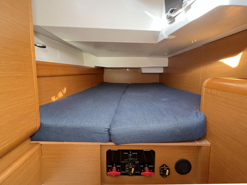 Jeanneau 40 Shinju
