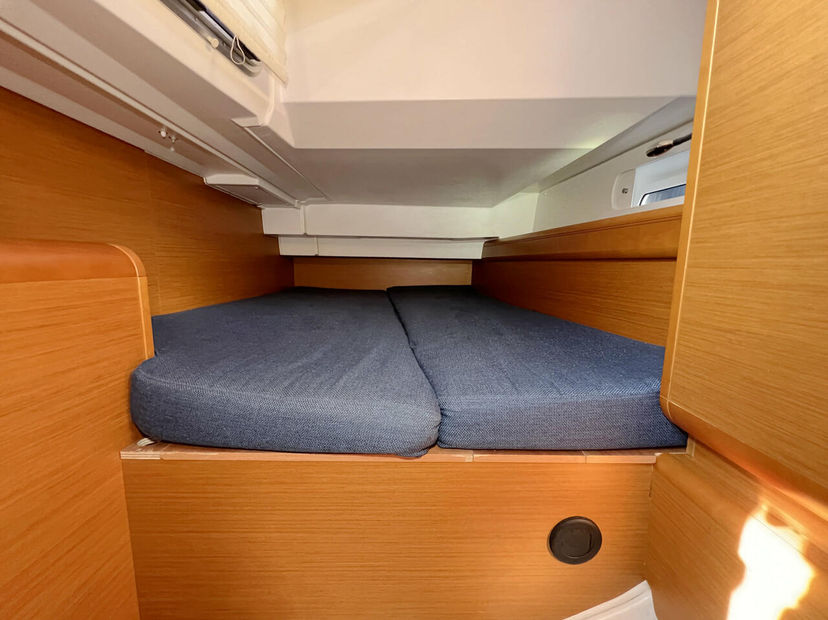 Jeanneau 40 Shinju