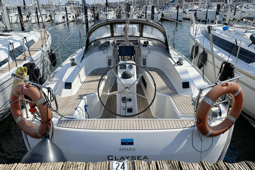 Bavaria Yachtbau CRUISER 33 Claysea