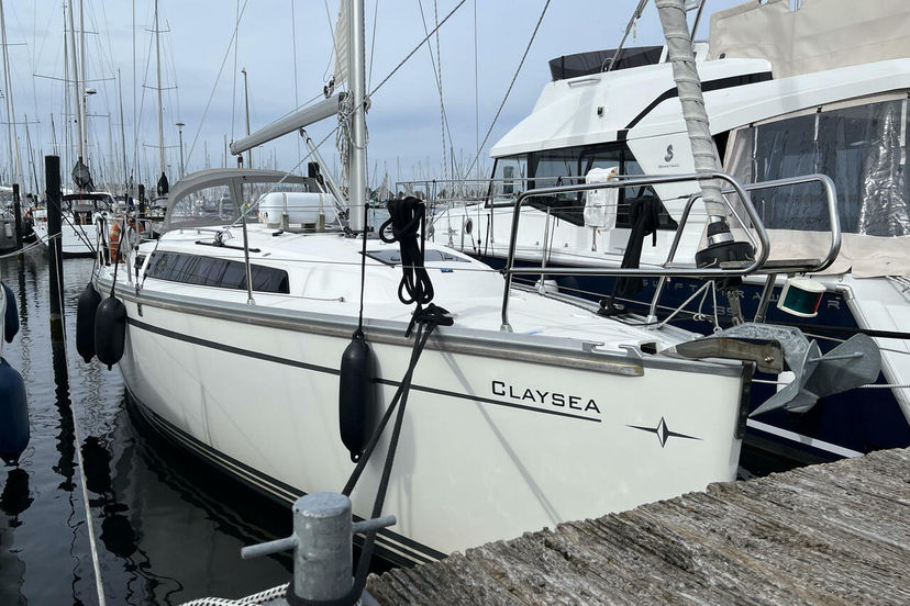 Bavaria Yachtbau CRUISER 33 Claysea