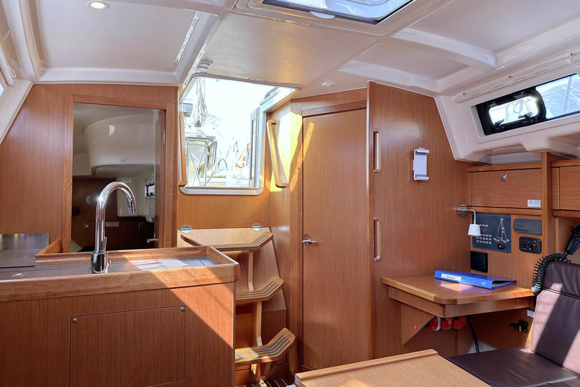 Bavaria Yachtbau CRUISER 33 Claysea