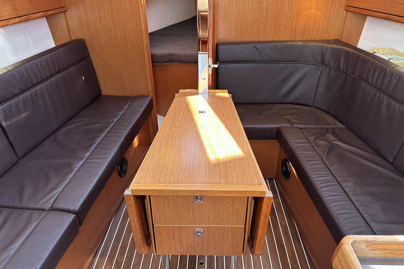 Bavaria Yachtbau CRUISER 33 Claysea