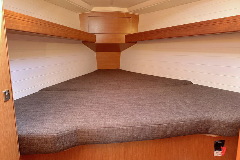 Bavaria Yachtbau CRUISER 33 Claysea